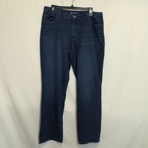 B-170 Men’s Lee Relaxed Fit Denim Blue Jeans Size 36x30 - Picture 1 of 12